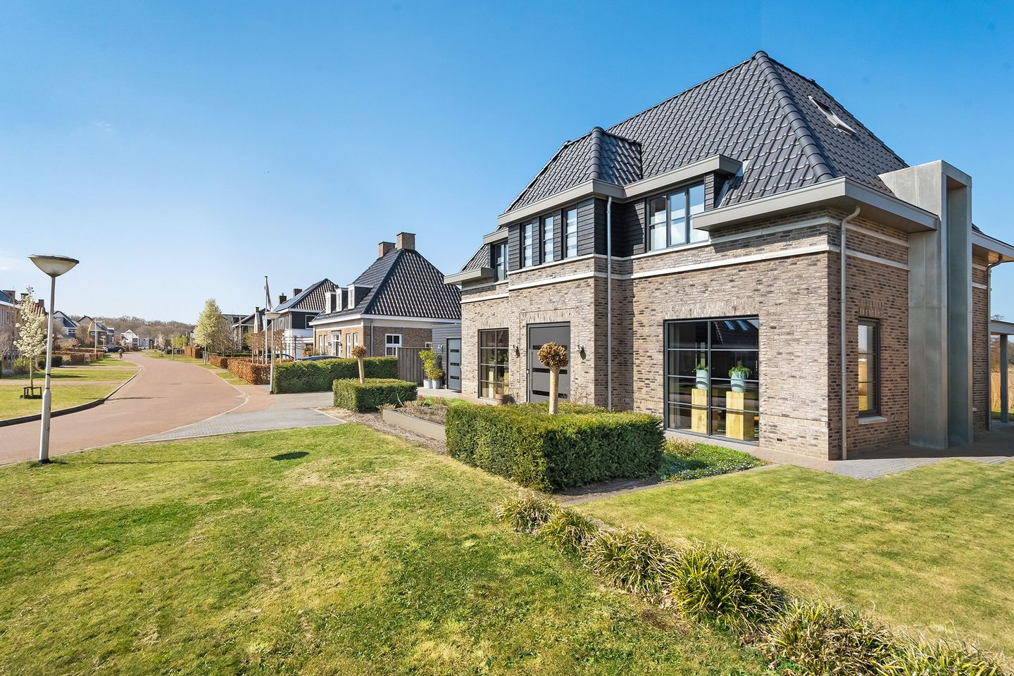 Foto 80 van Van Foreestallee 10