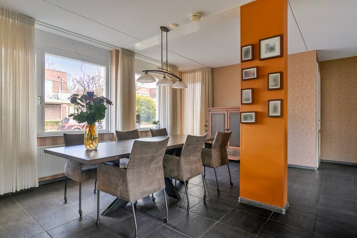 Foto 8 van Den Dilleman 4