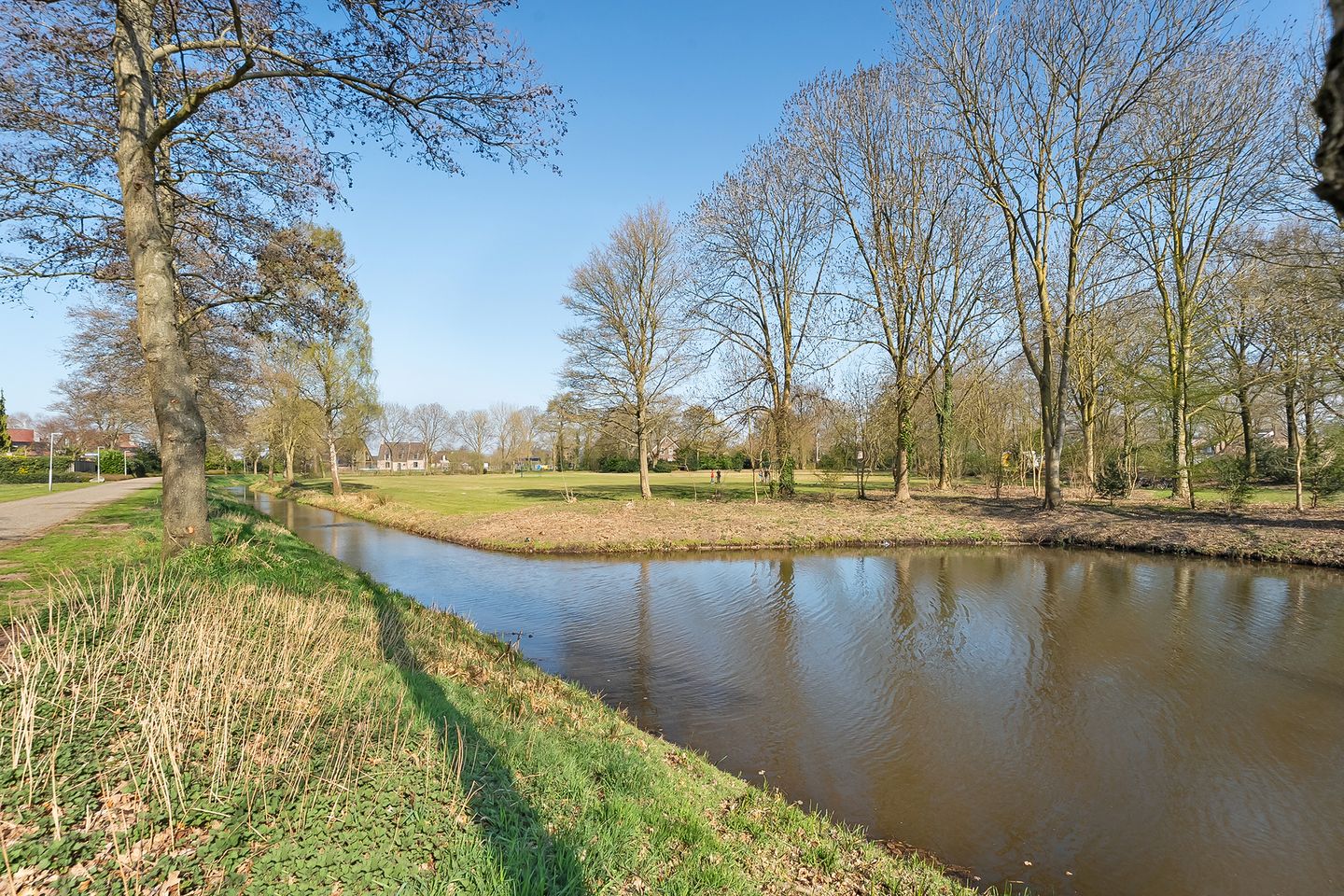 Foto 44 van Ondermaat 15-B