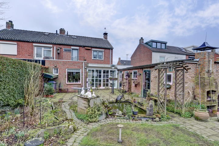 Foto 32 van Heer Arnoudstraat 13