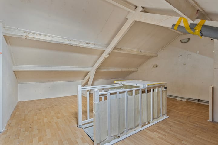 Foto 25 van Burgemeester Knappertlaan 193-A