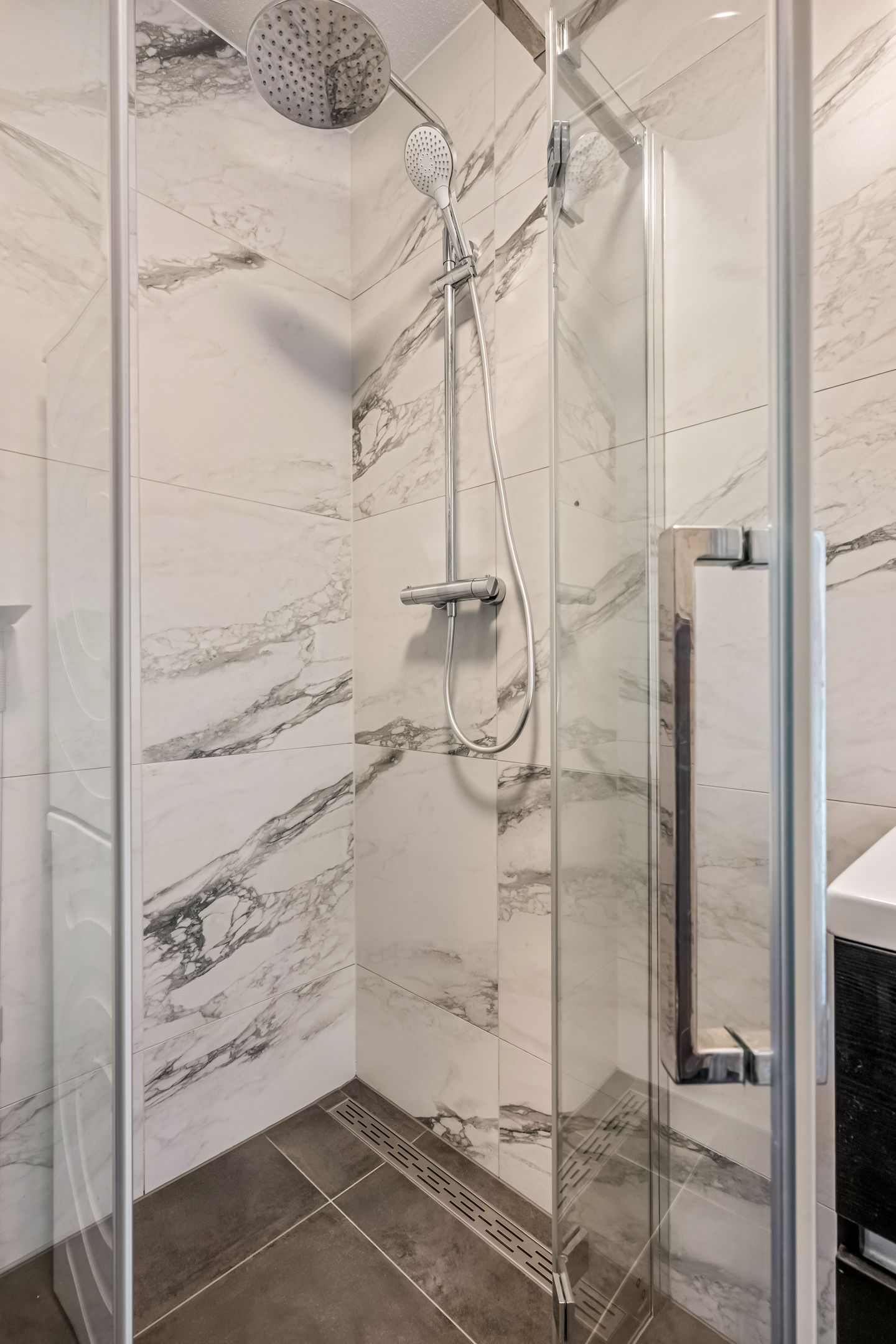 Foto 29 van Van Houtenlaan 12