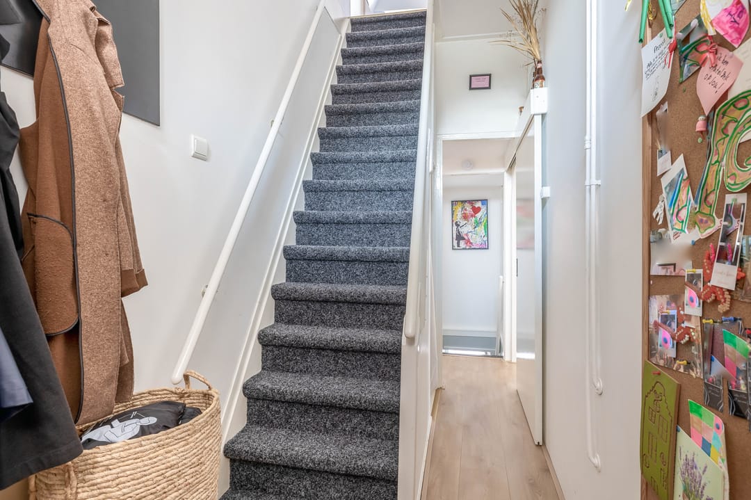 Photo 11 of Raam 216