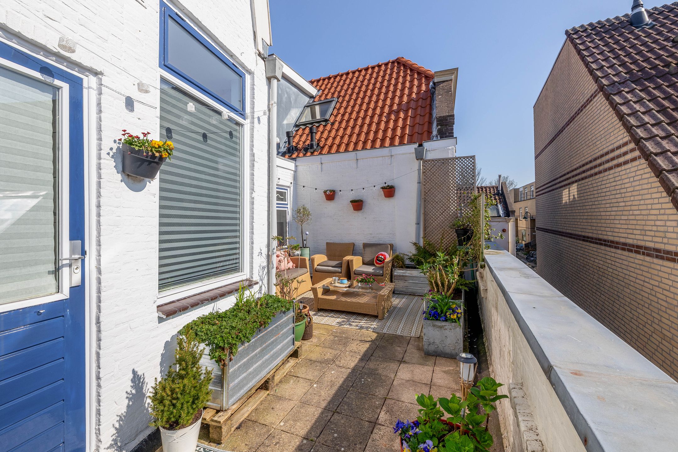 Photo 30 of Raam 216