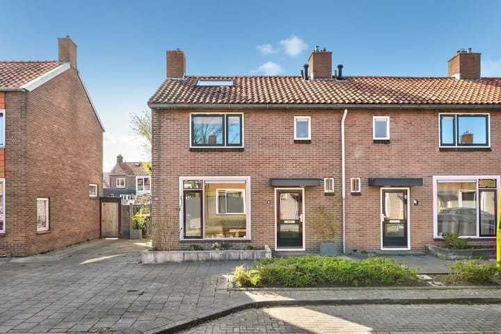 Reinder Eikelboomstraat 8