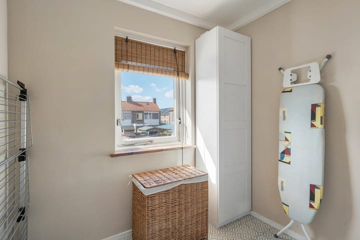 Foto 21 van Reinder Eikelboomstraat 8