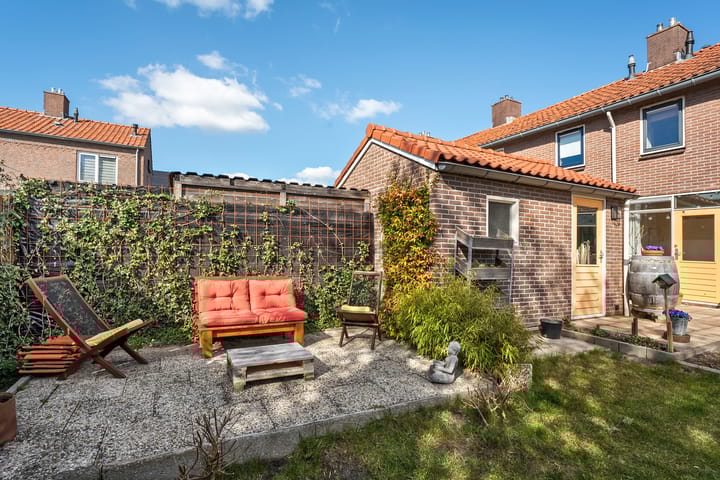 Foto 27 van Reinder Eikelboomstraat 8