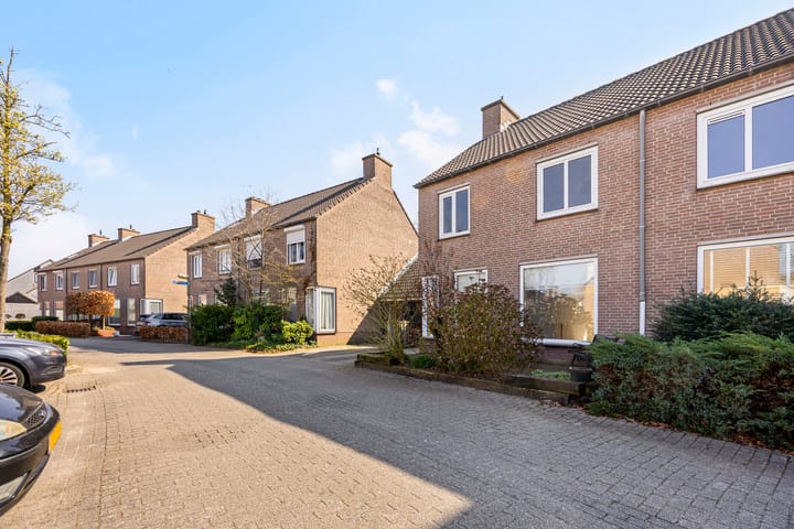 Foto 34 van Valkeniersingel 63