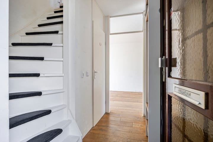 Foto 7 van Valkeniersingel 63