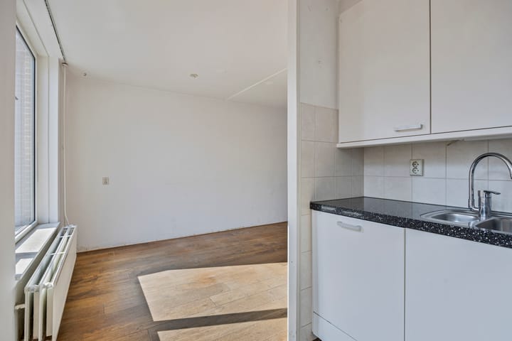 Foto 13 van Valkeniersingel 63