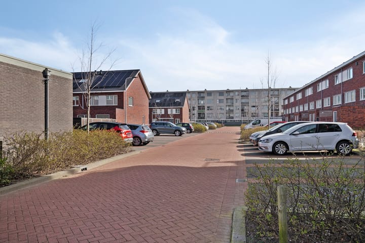 Foto 36 van Kometenstraat 12