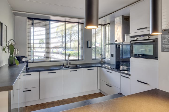 Foto 15 van Hondiusstraat 61