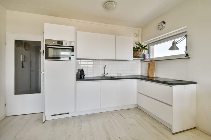 Photo 5 of Tjerk Hiddesstraat 87