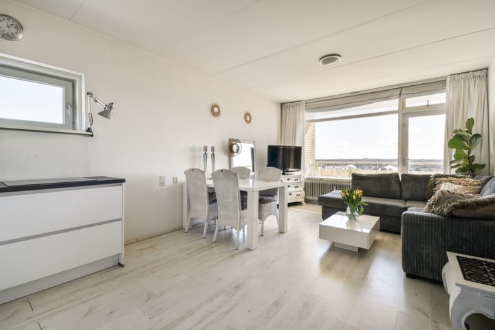 Photo 3 of Tjerk Hiddesstraat 87