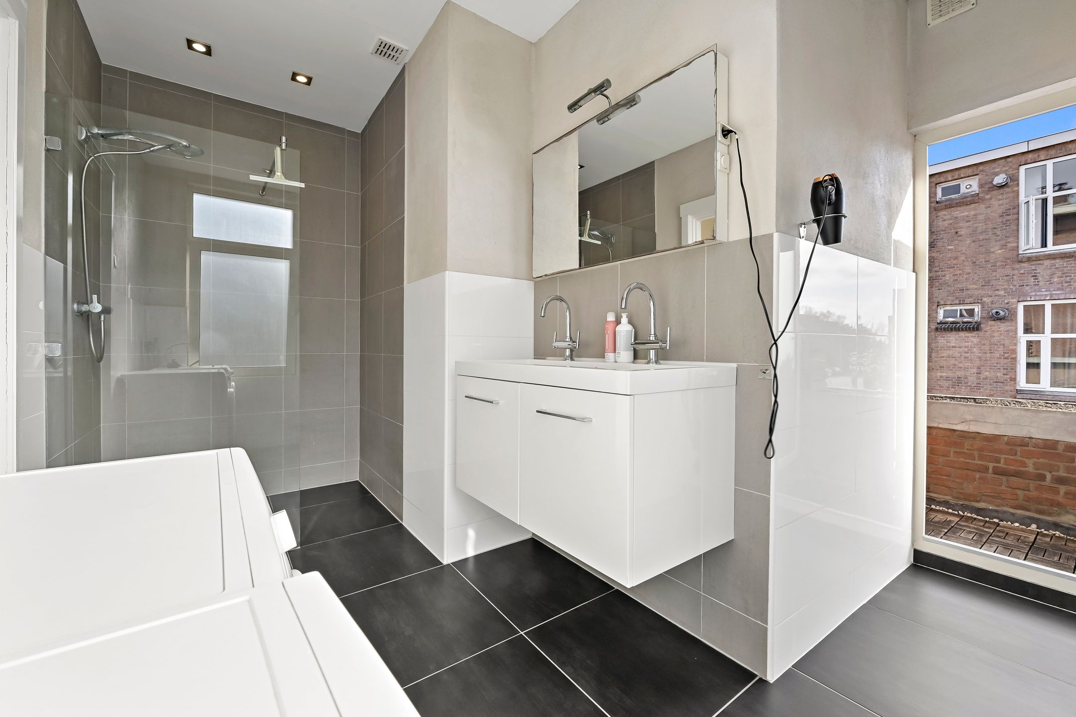 Foto 3 van Laan van Nieuw-Oost-Indië 284