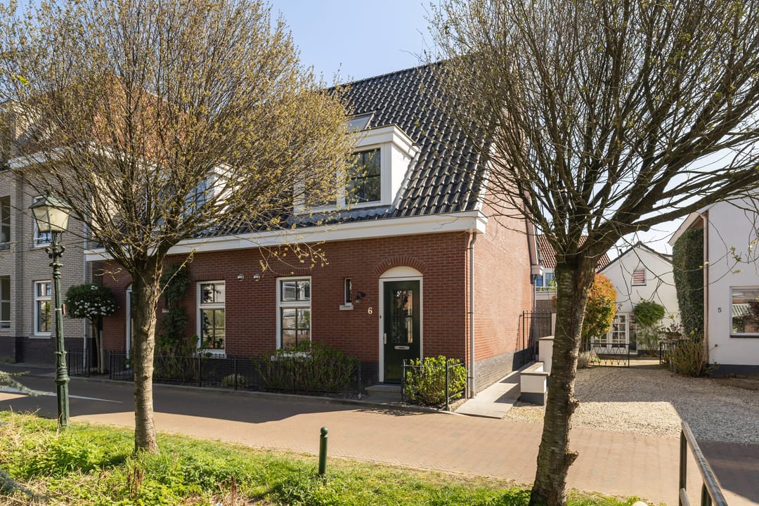 Foto 2 van Langs de Rijn 6