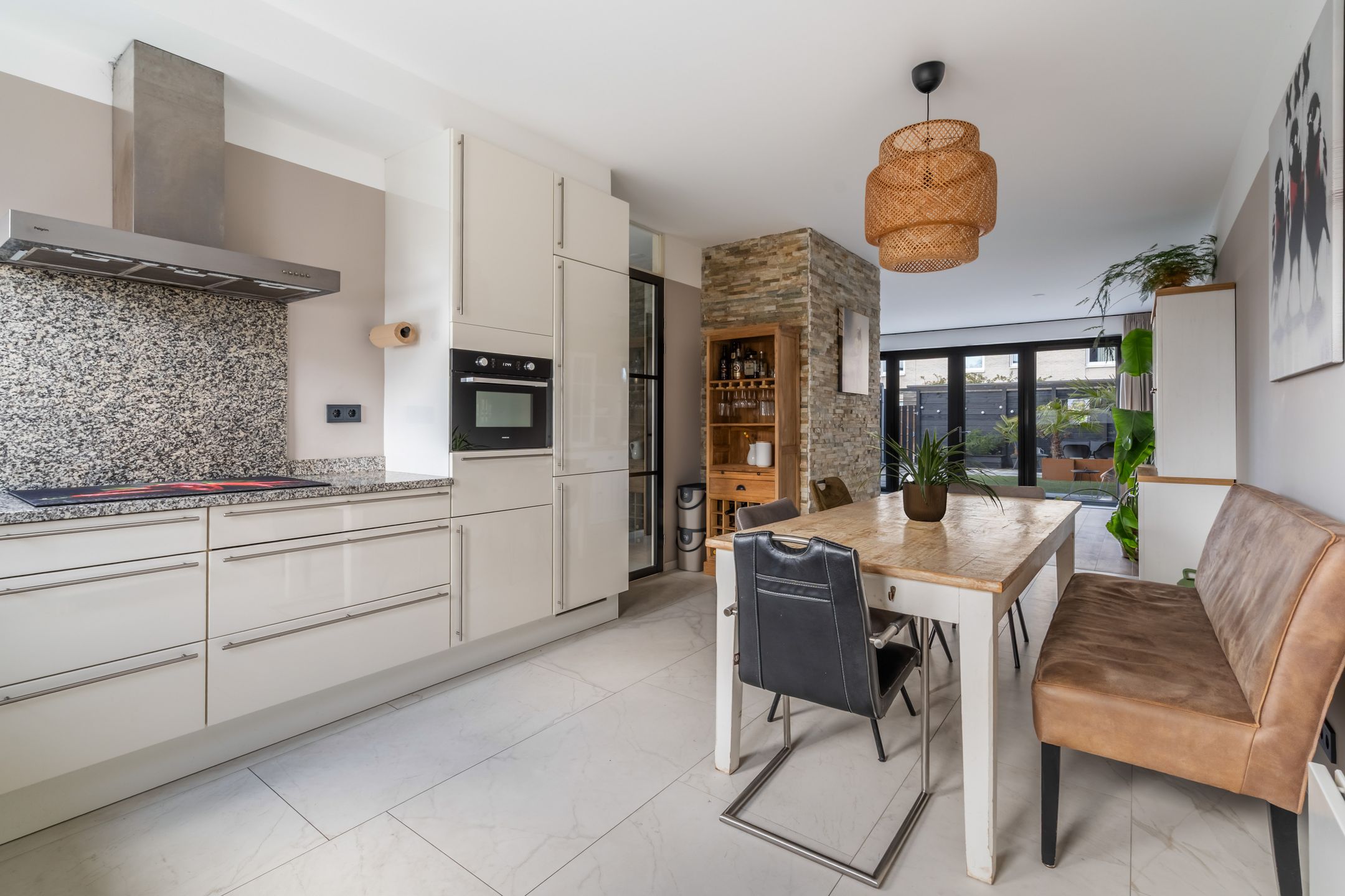 Foto 42 van Wegastraat 44