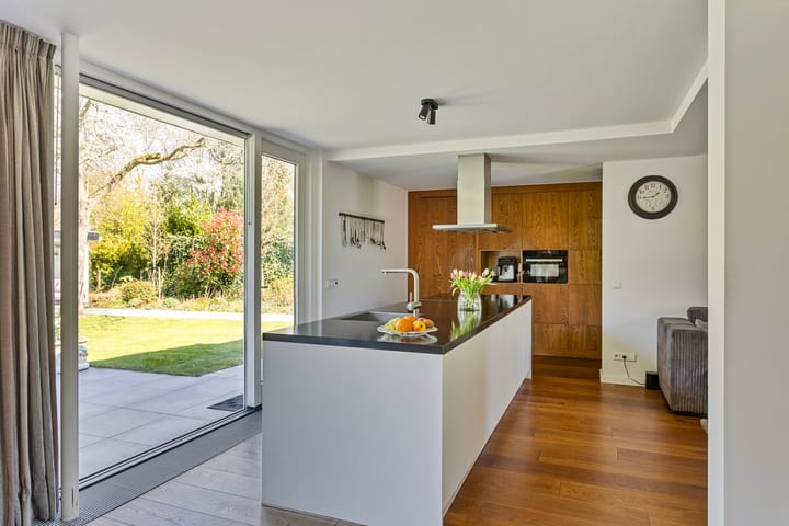 Foto 11 van Kennedylaan 74