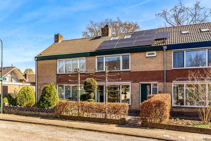 Maatweg 13