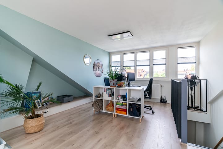 Foto 47 van De Vriesstraat 60