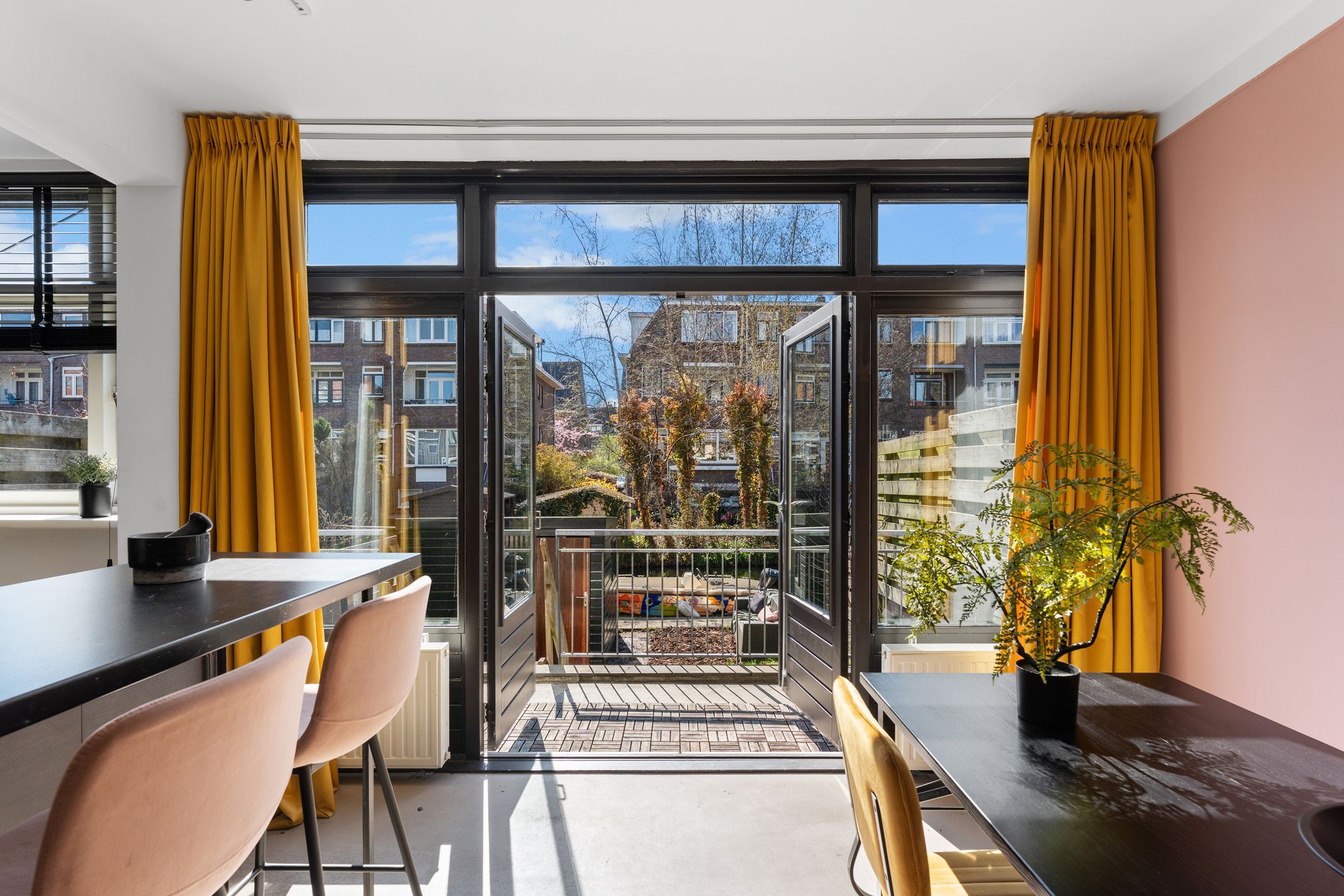 Photo 24 of Nieuwe Kerkstraat 75-A