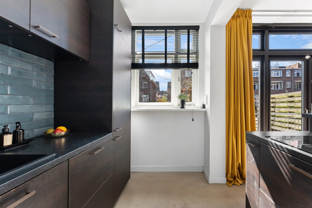 Photo 17 of Nieuwe Kerkstraat 75-A