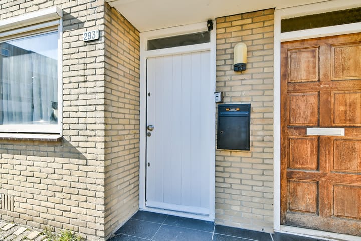 Photo 6 of Van den Berghlaan 293-A