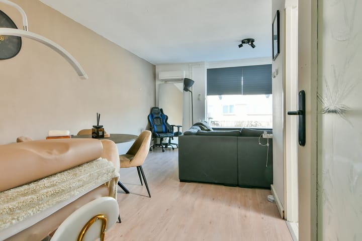 Photo 11 of Van den Berghlaan 293-A