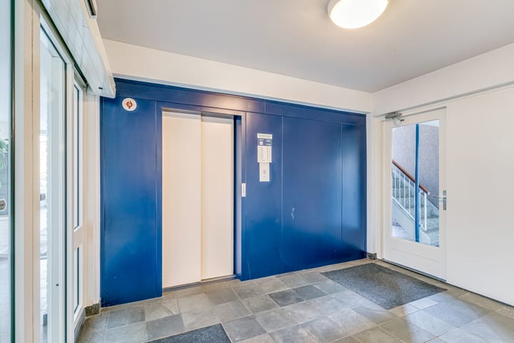 Foto 7 van Stadzicht 77