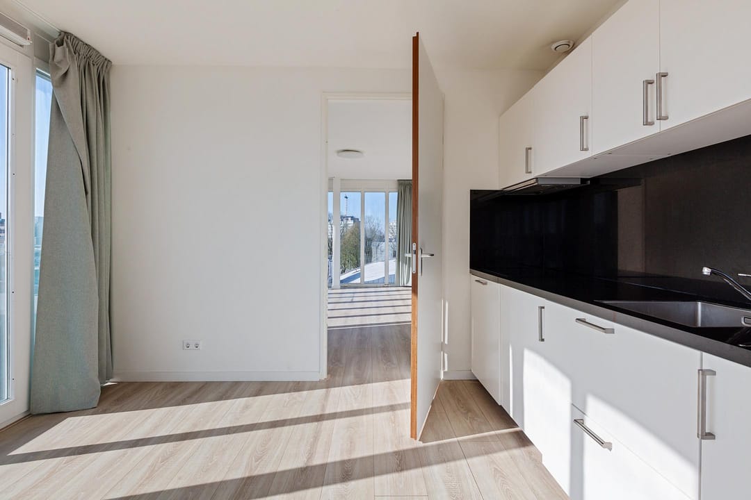 Foto 8 van Uiverlaan 14-L