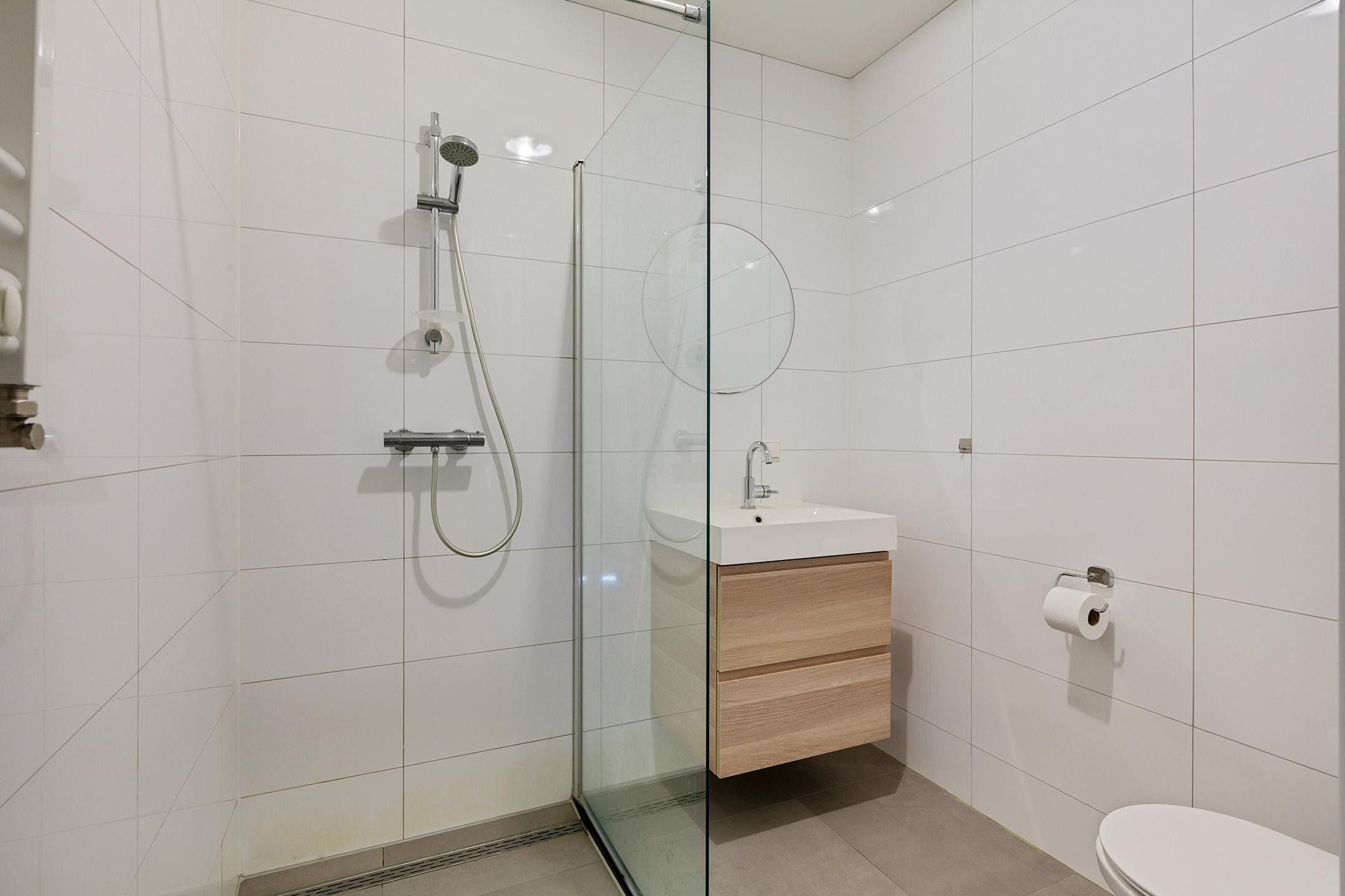 Foto 12 van Uiverlaan 14-L