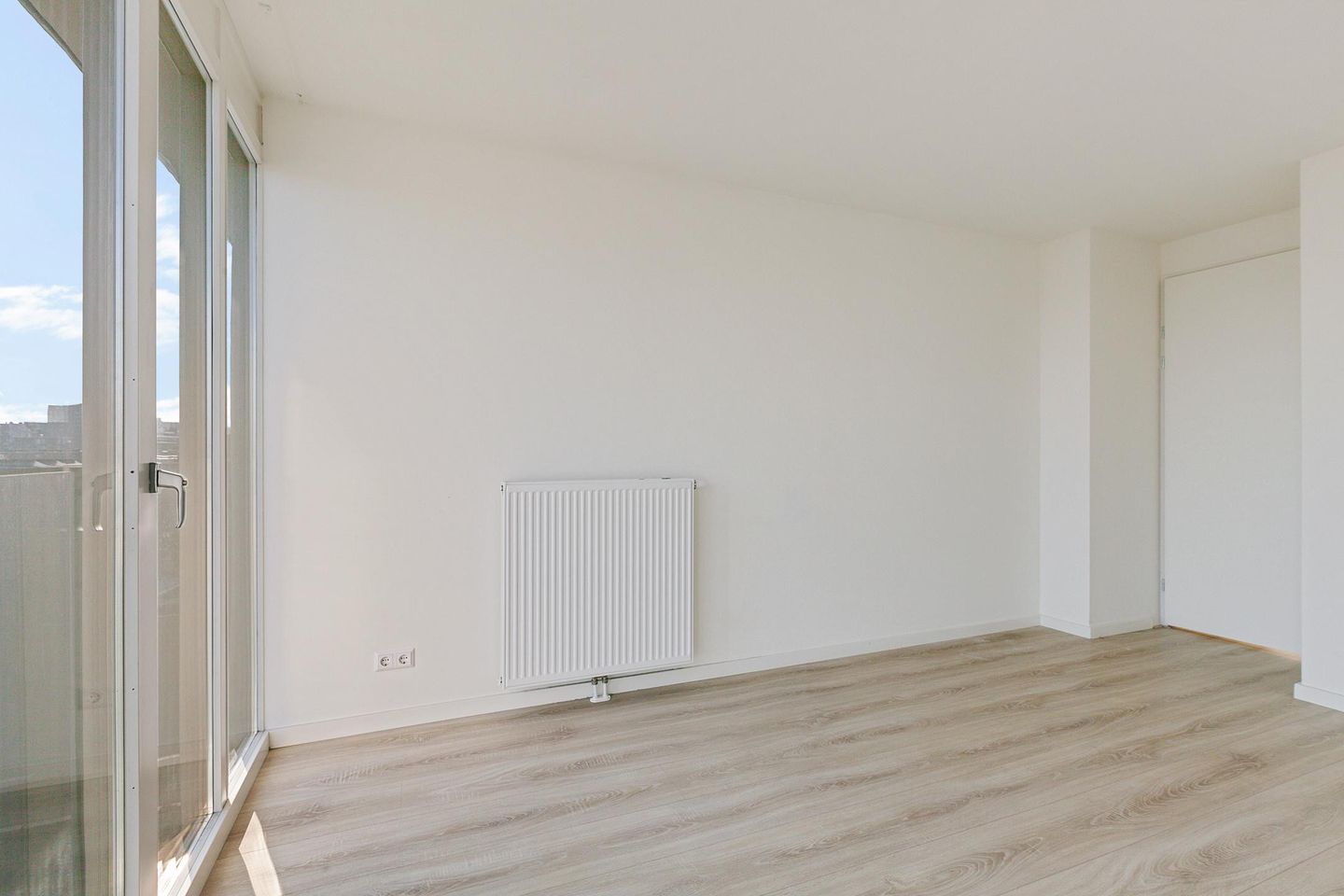 Foto 10 van Uiverlaan 14-L