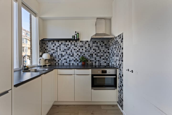 Photo 11 of Kleiweg 154-A