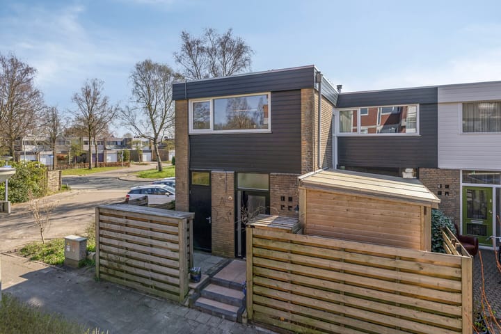 Foto 4 van Timothee 12