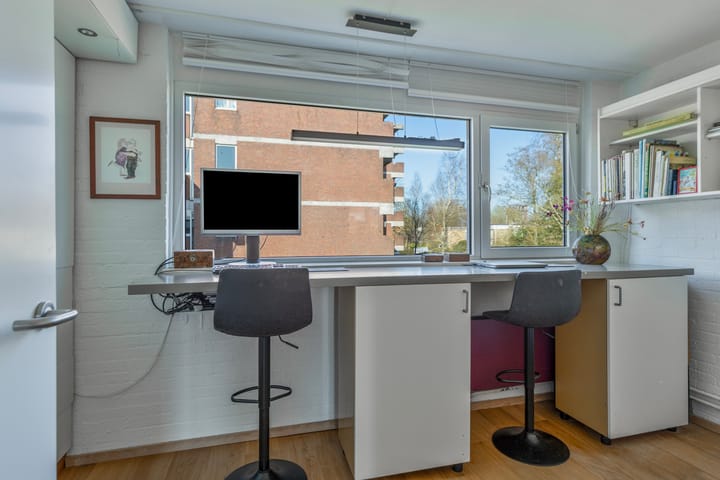 Foto 25 van Timothee 12