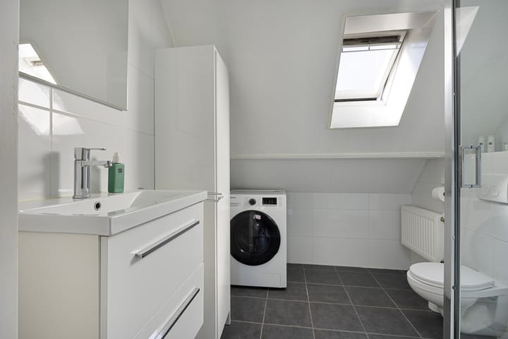 Foto 17 van Jekerstraat 93