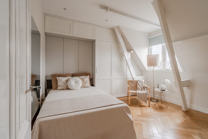 Foto 46 van Valeriusstraat 233-3