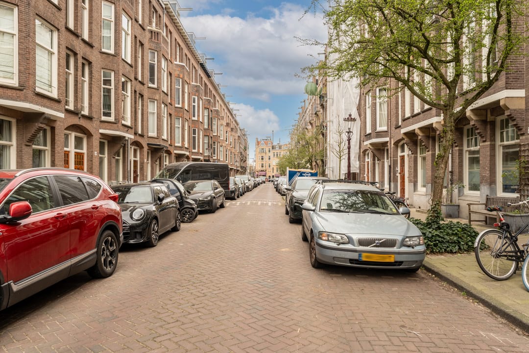 Foto 58 van Valeriusstraat 233-3