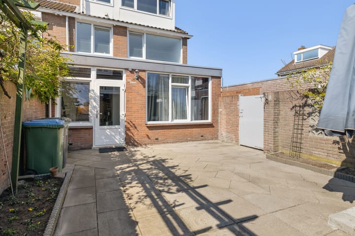 Foto 29 van Resedastraat 1