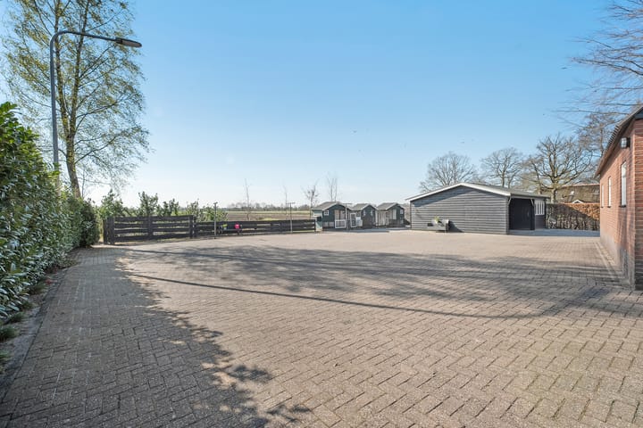 Foto 50 van Evenboersweg 50