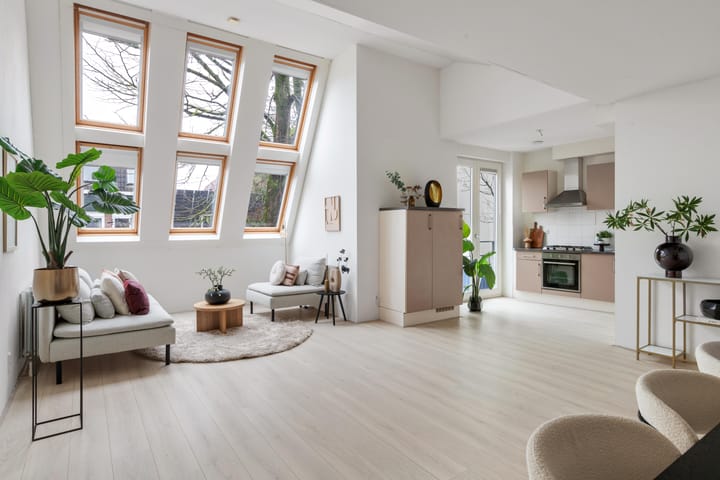 Foto 2 van Essenstraat 9-D