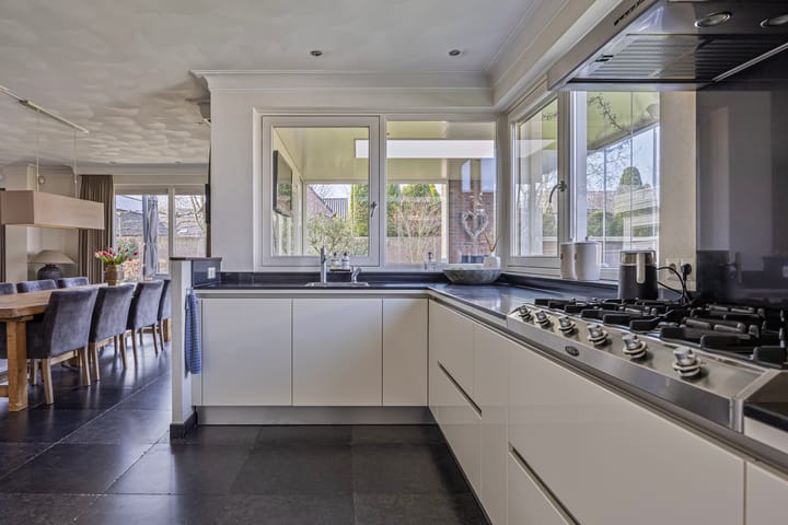 Photo 6 of Laan van Samoa 19