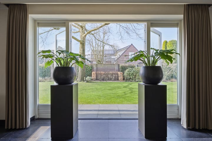 Photo 10 of Laan van Samoa 19