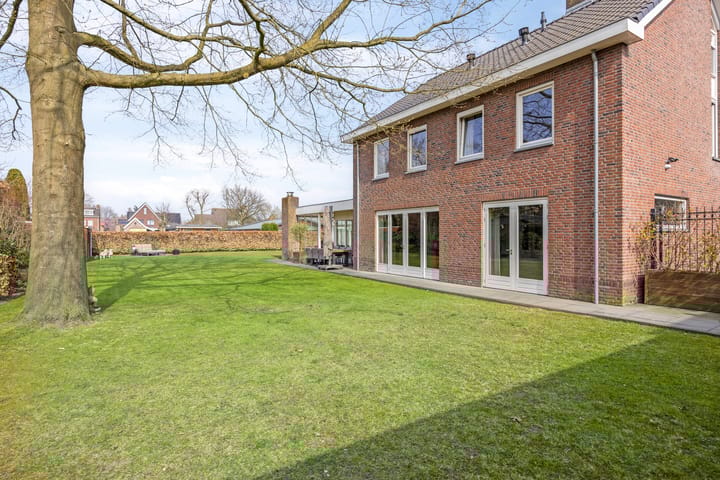 Photo 56 of Laan van Samoa 19