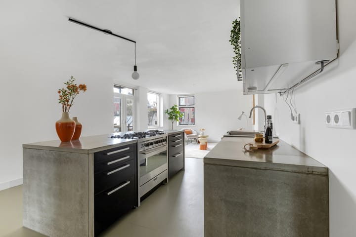 Foto 11 van Oudezijds Armsteeg 4-F