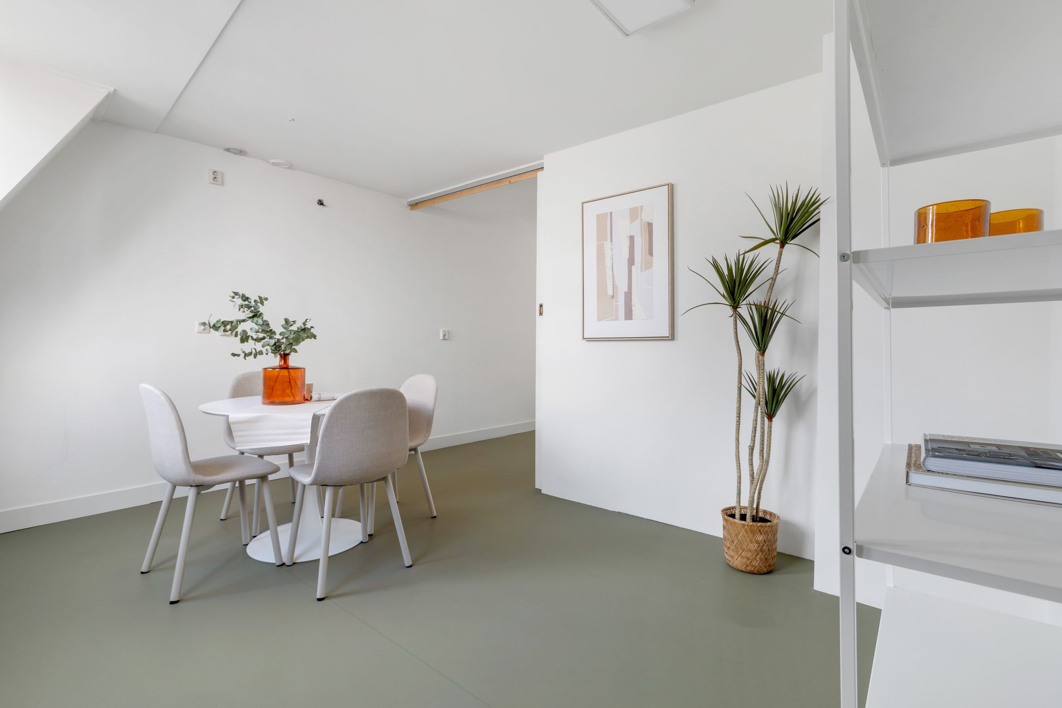 Foto 15 van Oudezijds Armsteeg 4-F