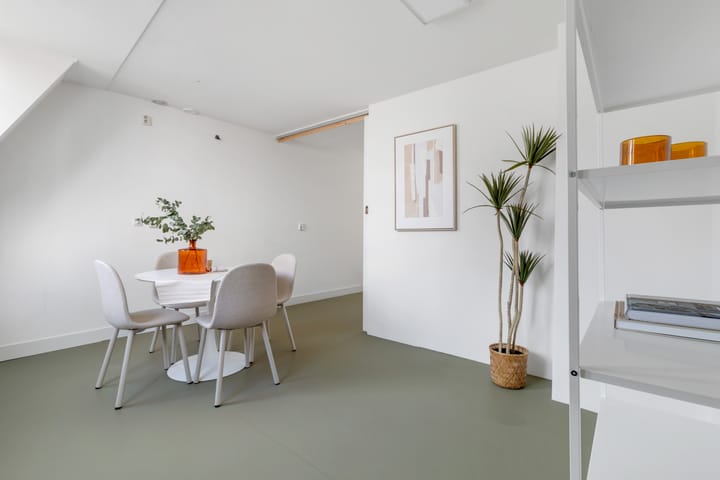 Foto 15 van Oudezijds Armsteeg 4-F