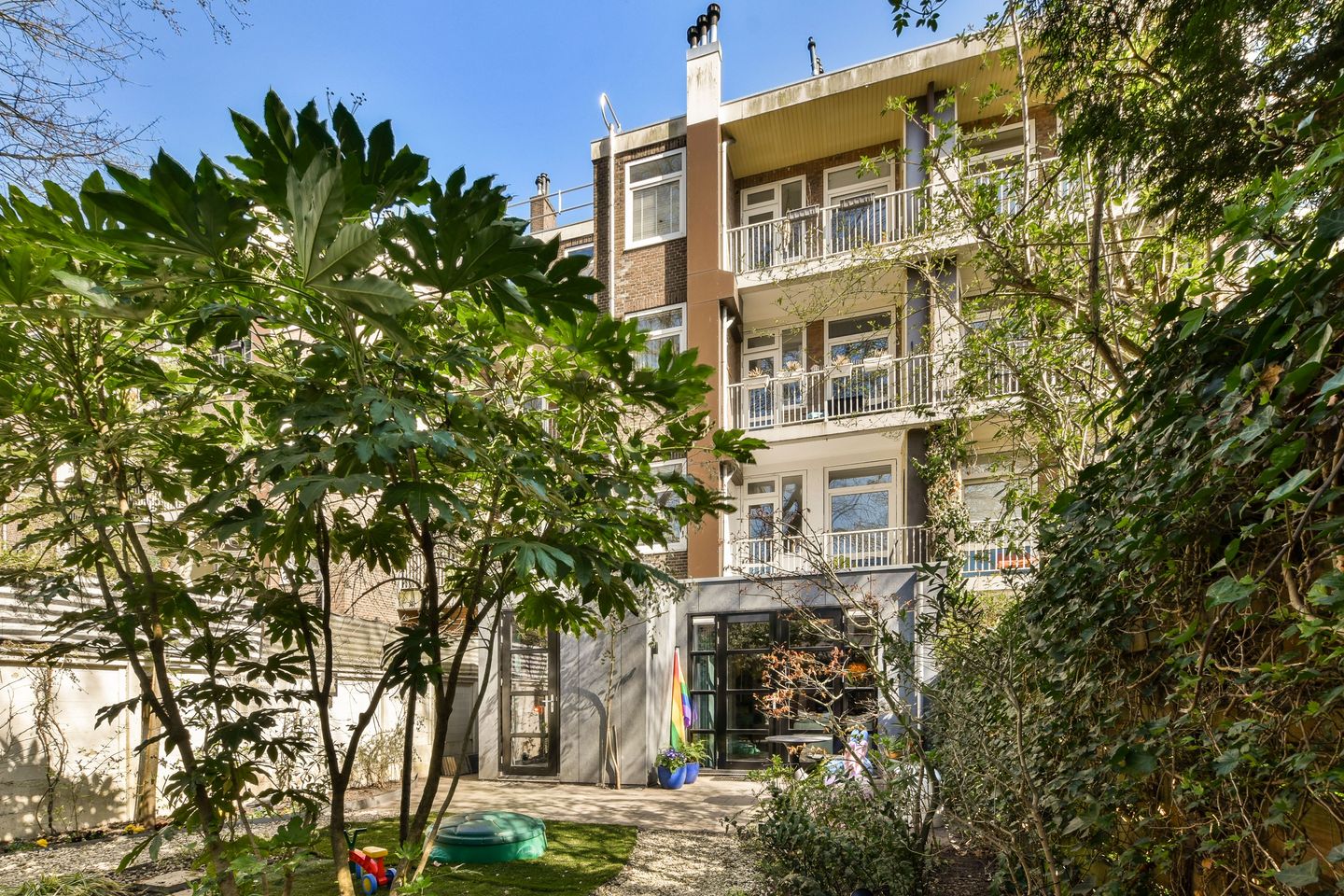 Photo 5 of Laing's Nekstraat 48-H