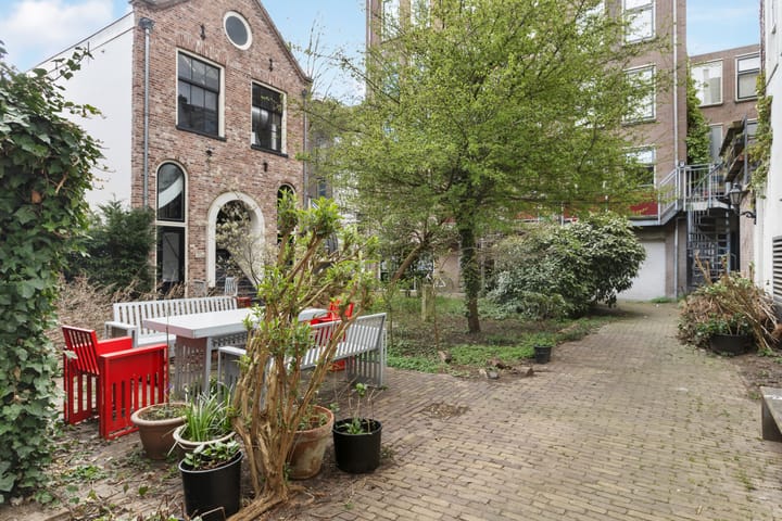 Foto 36 van Oudezijds Armsteeg 4-F