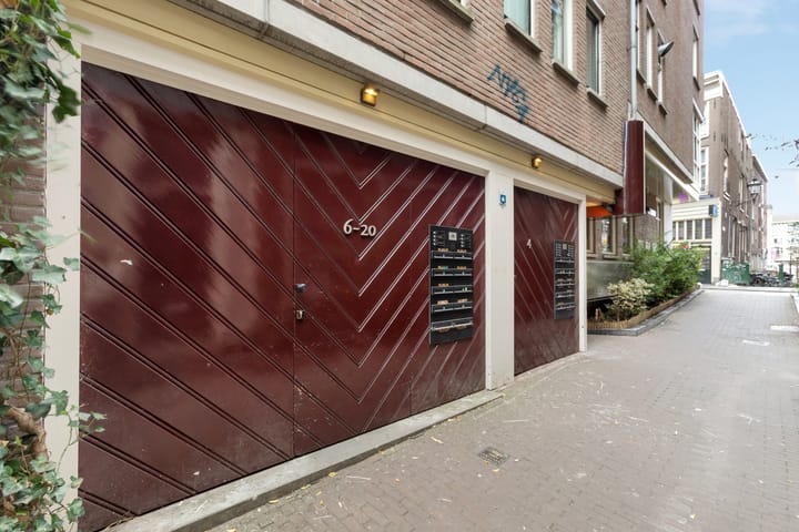 Foto 37 van Oudezijds Armsteeg 4-F